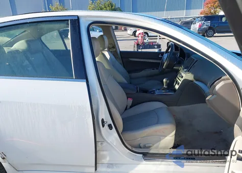 2015 Infiniti Q40 from USA, damaged, VIN JN1CV6AP5FM502312